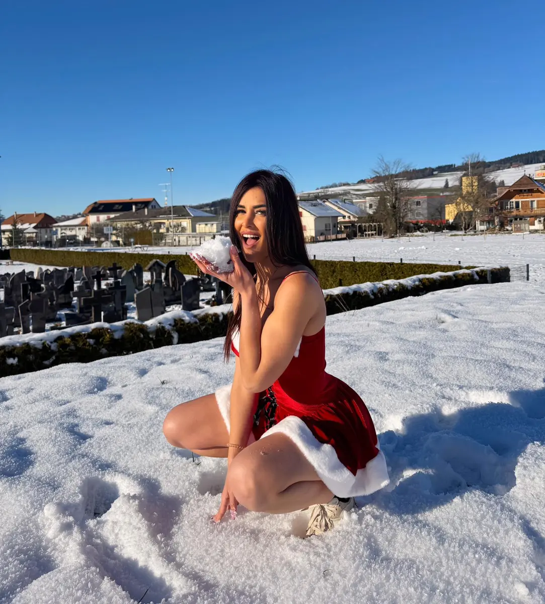 Адриана escort in Voronezh