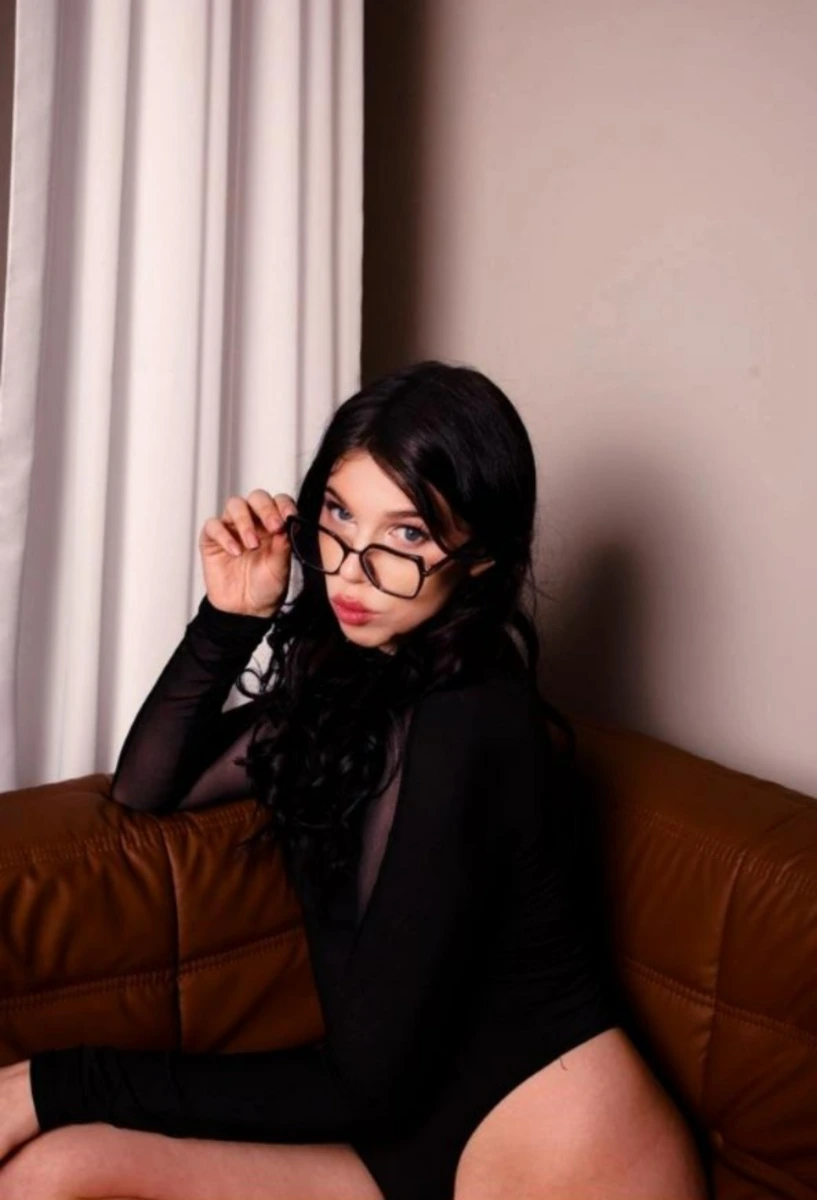 Алия escort in Voronezh
