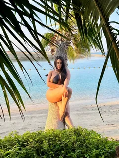 Ямила escort in Voronezh