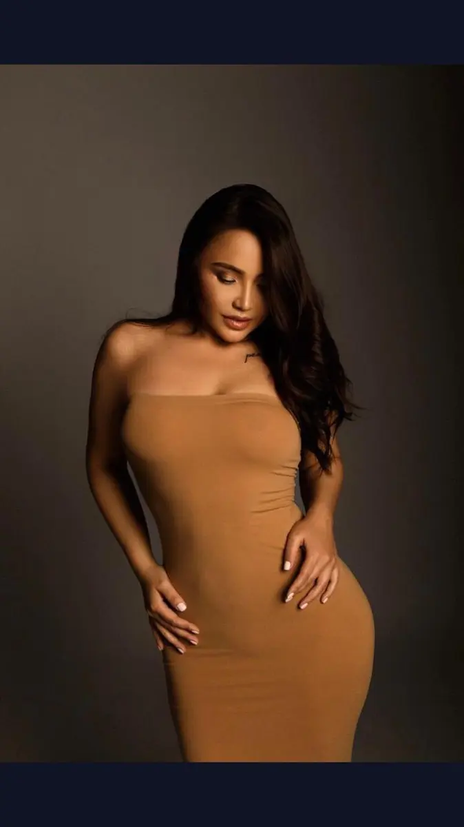 Азалия escort in Voronezh