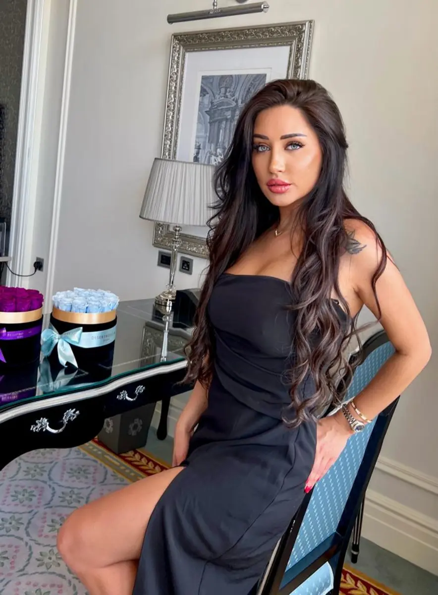 Глория escort in Voronezh