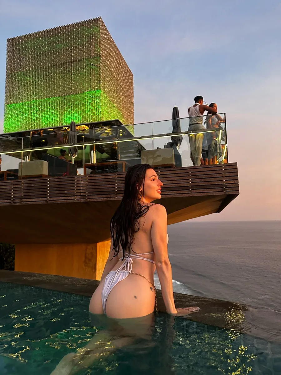 Кари escort in Voronezh