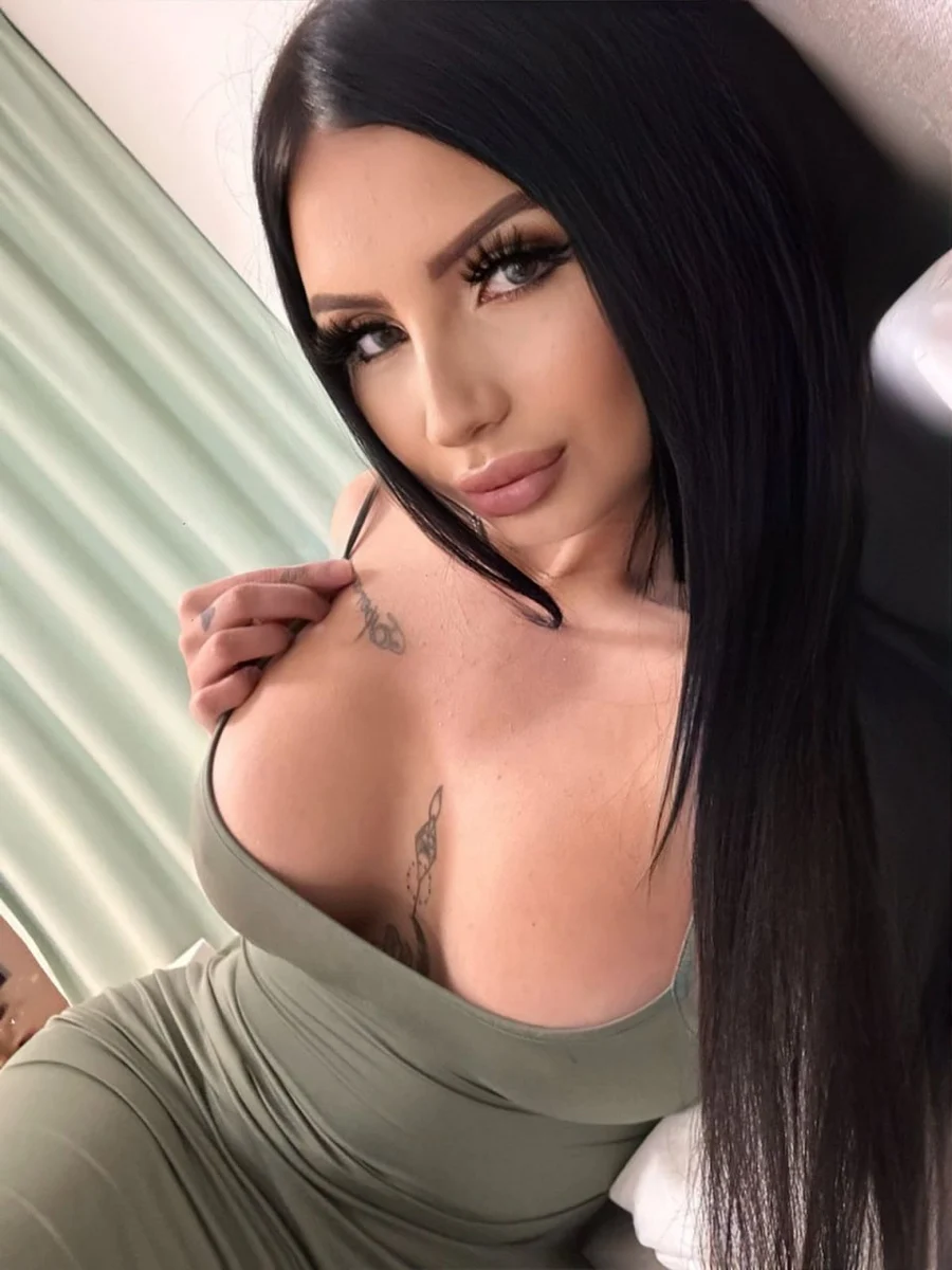 Каролина escort in Voronezh