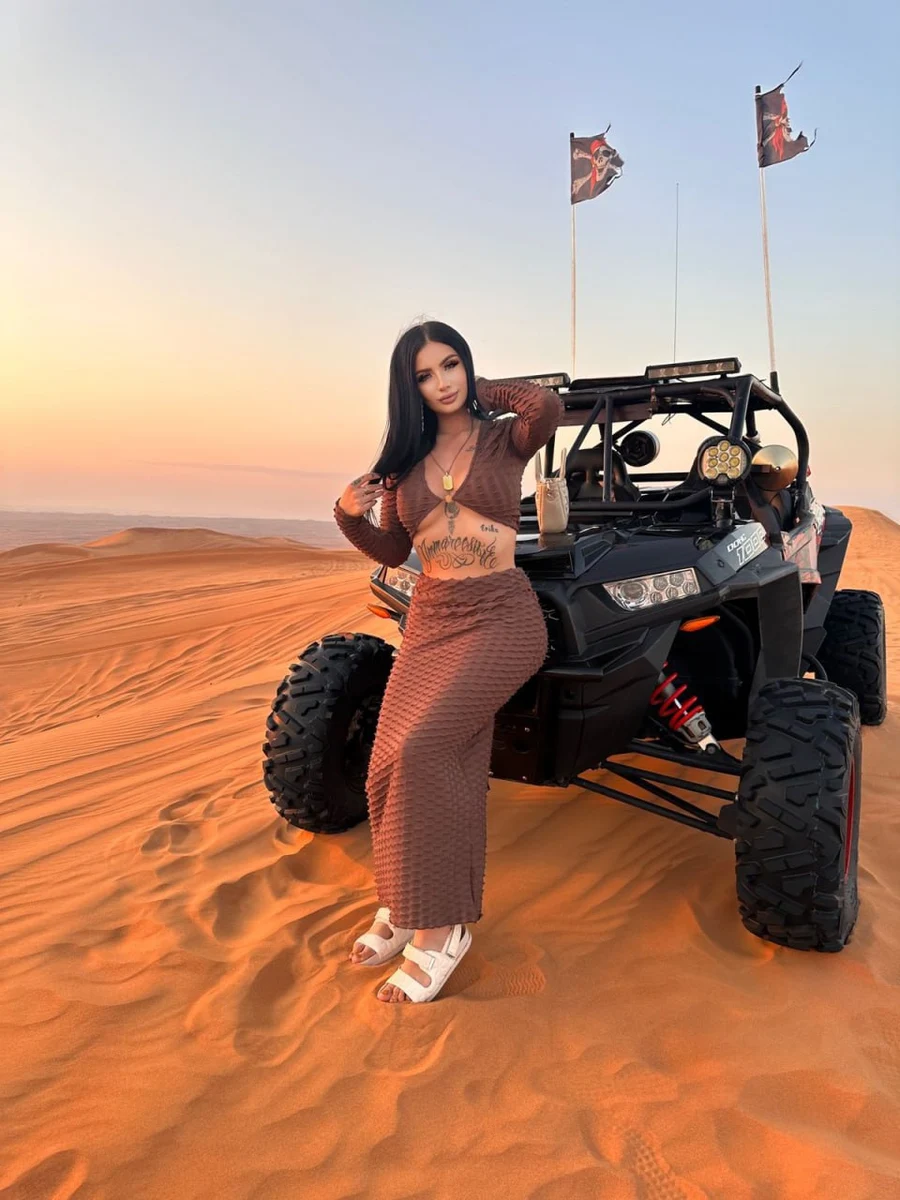 Каролина escort in Voronezh