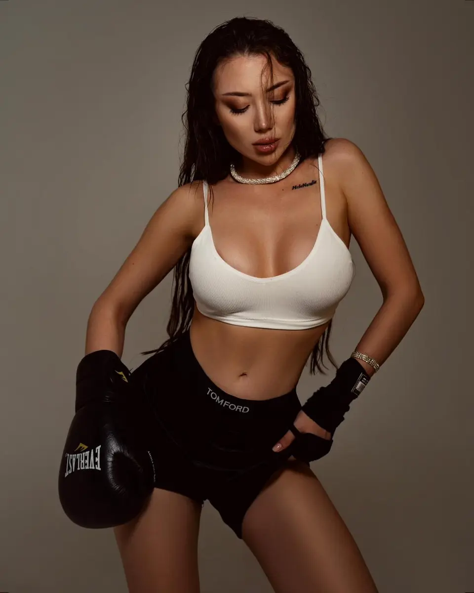 Катерина escort in Voronezh