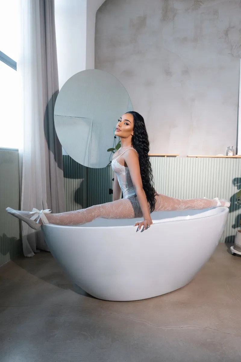 Лана escort in Voronezh