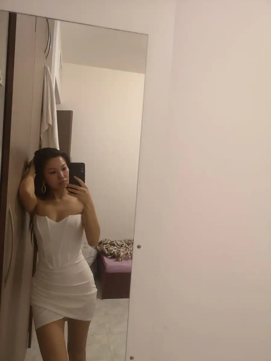 Лейла escort in Voronezh