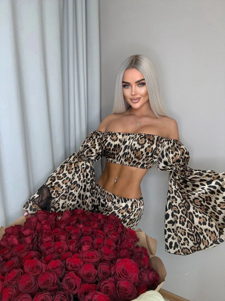 Лиана escort in Voronezh