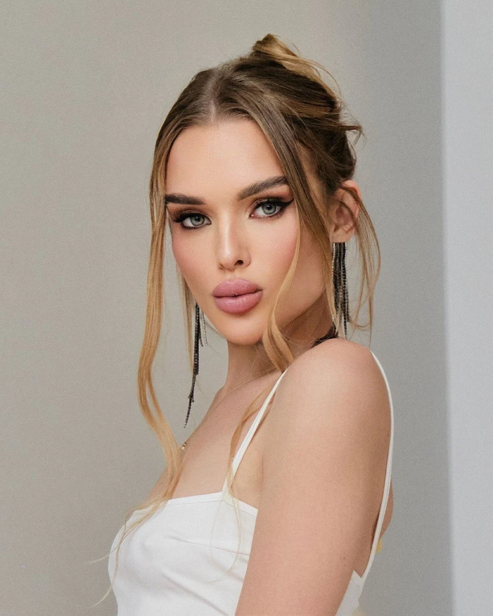 Мария escort in Voronezh