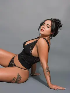 Мелания escort in Voronezh