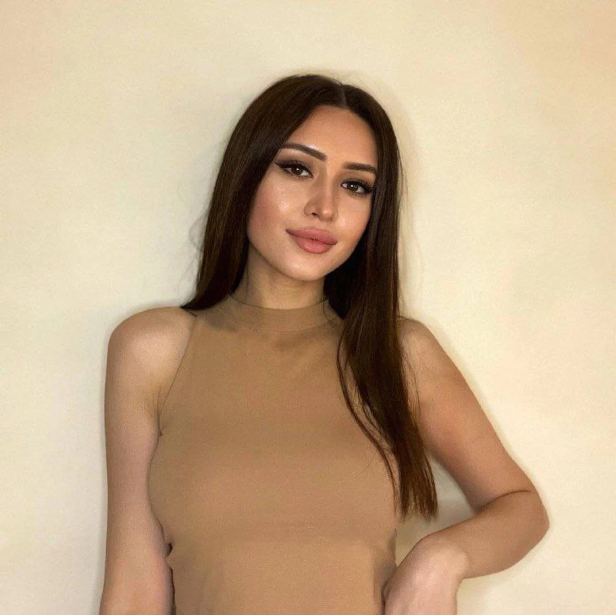 Мика escort in Voronezh