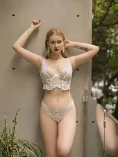Ната escort in Voronezh