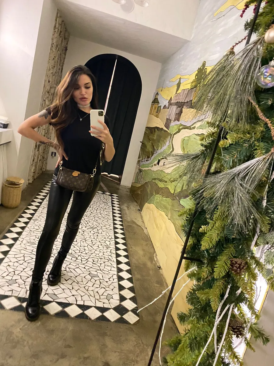 Нерия escort in Voronezh