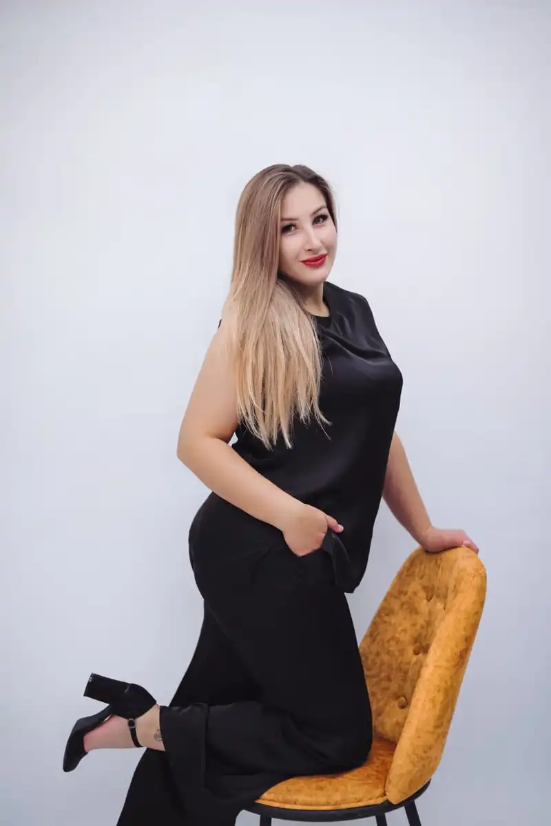 Светлана escort in Voronezh