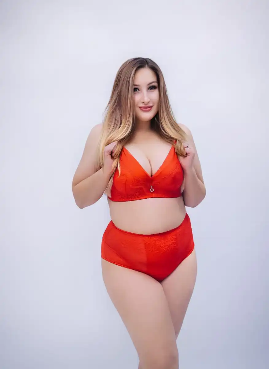 Светлана escort in Voronezh